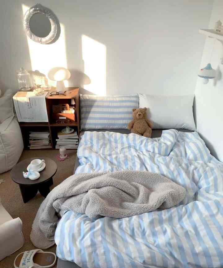 Tagged posts featuring Shoulder Side Table 3