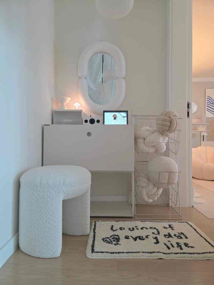 ＃五感レビュープログラムを通じて製品を提供され、直接使用してスタイリングした後期です。

夏に洗濯物を保管するにはどうすればいいですか？🧺
毎日回すと洗濯機にただ入れて回してみるとクムクムハン臭いが出ましたよ〜 

LADATA_研磨剤なしの2段ステンレスランドリーバスケット

通気性の良いワイヤーマッシュで 
洗濯物のにおいを防ぎ、きれいなデザインで 
スペースを完成させる「ダーカな研磨剤のない2段ステンレスオールステン洗濯バスケット」です。

頑丈で清潔なステンレス
安定感のある構造、

一般製品より厚い7mmステンレスを使用し、視覚的にも頑丈で✨️

長く使っても初めてそのままのバランス感を保ちますよ

ツールフリー(TooFrre) 3段組立方式で
工具なしで簡単に組み立てと取り外しが可能🤍

小さな仕上げ処理一つもスムーズに完成度を高めました。

研磨剤を使用しない電気分解方式で
研磨剤除去のための面倒な洗浄No!!

トップバスケット（36L）
W 38×D 30×H 32
ボトムバスケット（38L）
W39хD 31х H 32
スタンドスタンド
W38х D40х H98

洗濯室だけでなく、私のように小物収納箱にも遜色ないでしょ？

＃今日の家＃五感レビュー＃洗濯バスケット
#ステンレス #研磨剤なし #2段洗濯バスケット
#小物収納 #クッション収納 #寝室 #リビング #洗濯分離 #洗濯室 #LAUNDRYBASKET #STAINLESSSTEEL #ツールフリー