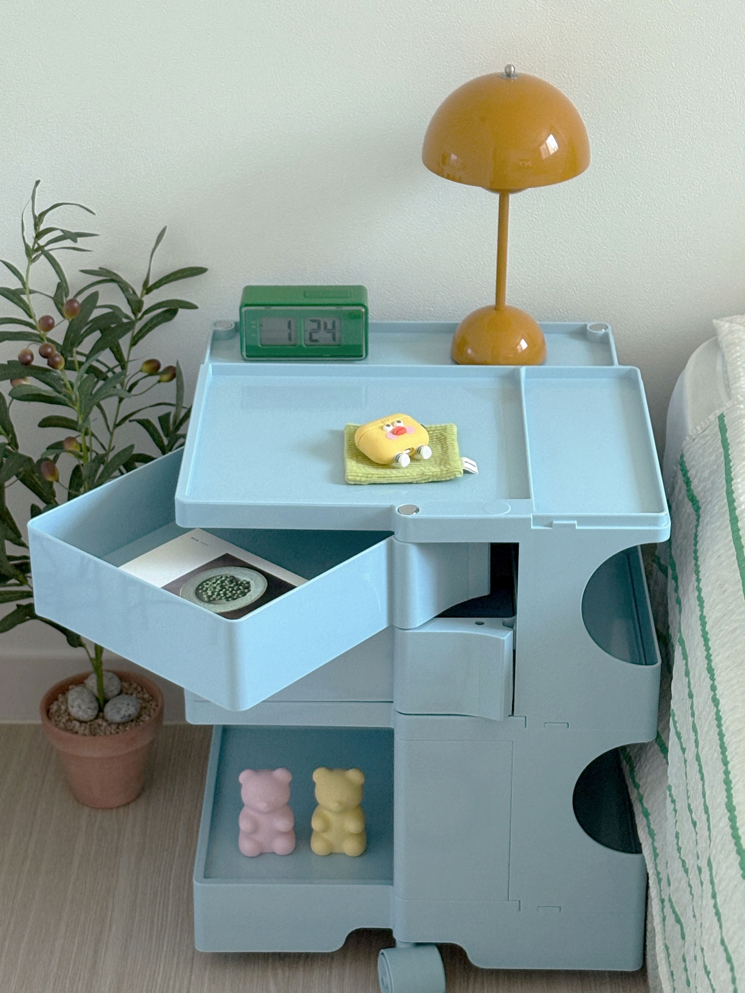 Mobi Rotating Storage Cart user photo