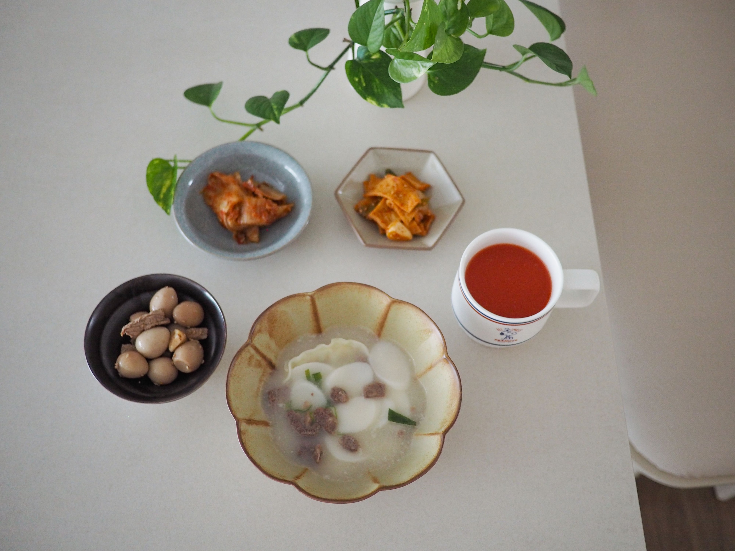 Petal Edge Ceramic Bowl user photo