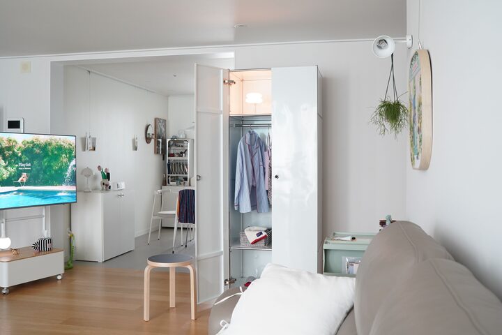 short form carousel card thumbnail