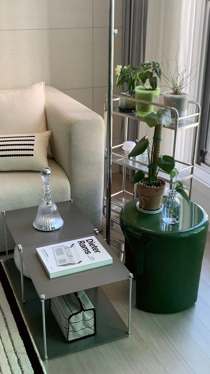 short form carousel card thumbnail