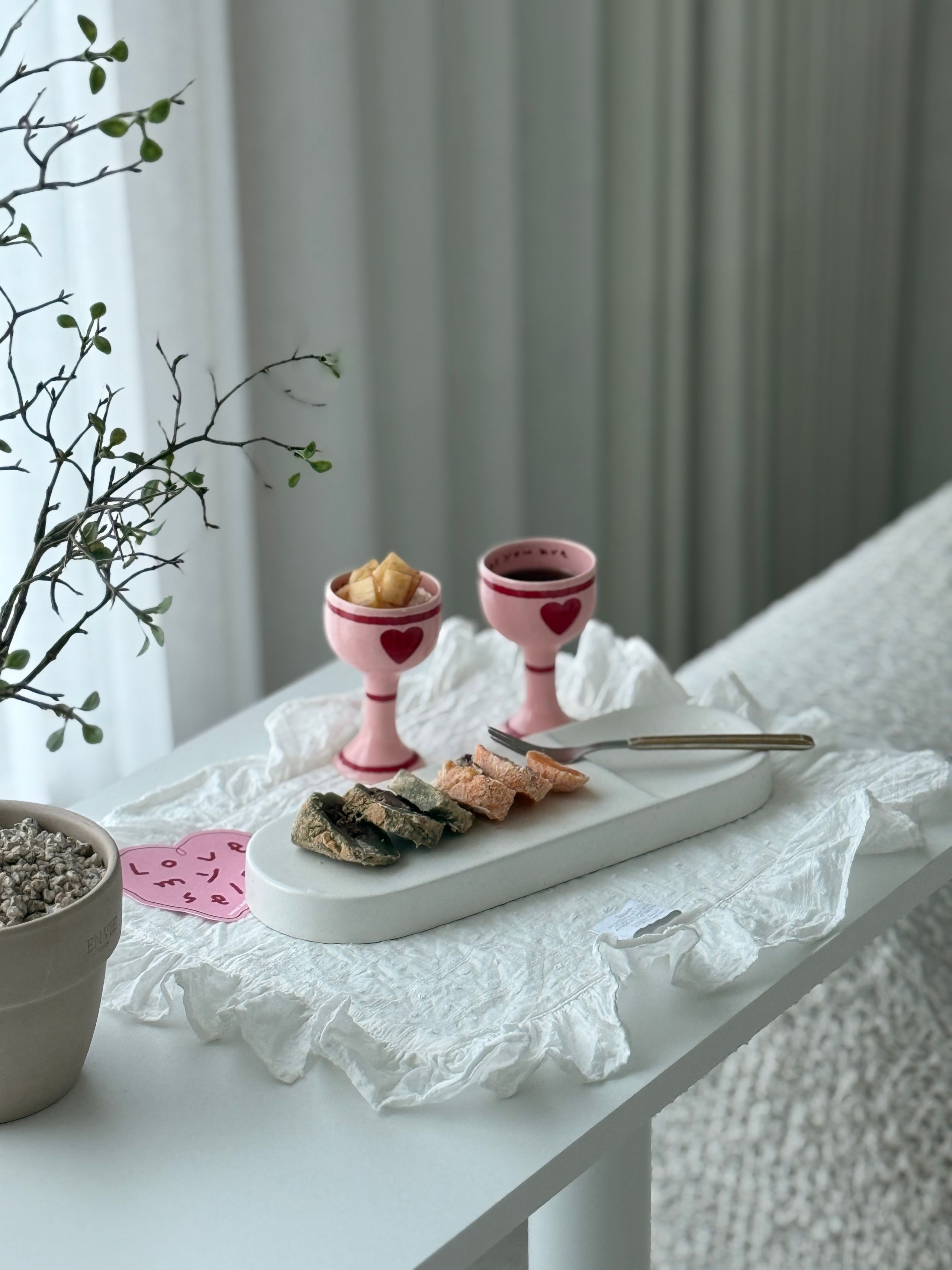 Pink Edition Ceramic Heart Mini Wine Glass user photo