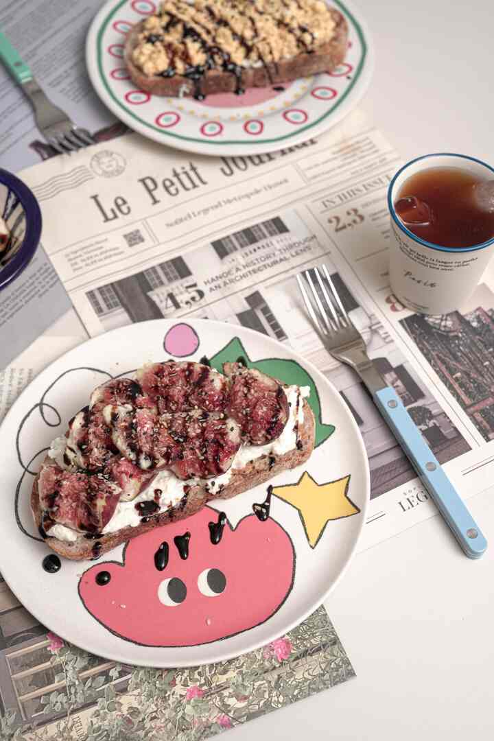 ＃かわいいテム 
今回モダンハウス見物に行って可愛くて連れてきたコンアルがシリーズ
バンブー皿ですㅎㅎ
竹繊維素材なのでめちゃくちゃ軽くて陶器のように簡単に割れないから
フィトゥルマトゥルを書くのは良いと思います:)
絵が可愛いので買った皿です。
いつもこれらの絵が食べ物に入ったらよく合わないでしょうか
しかし、要件以上にきれいでした。
食べたくて作ったイチジクのトーストを入れてみましたが、それはうまくいきます。

よく使わないかと思ったのは1つだけです。 
意外にも最近よく書いているので、もっと買わなければならないと思います！
やっぱり可愛いのは我慢できません🩷


＃コンスープ記録店＃きれいなボウル＃きれいな皿＃竹皿＃ヘビ皿＃モダンハウス＃モダンハウス皿＃モダンハウス豆腐＃モダンハウスおすすめ＃モダンハウスボウル＃イチジクサンドイッチ＃イチジクトースト＃イチジク＃トーストプレート＃ホームブランチ 