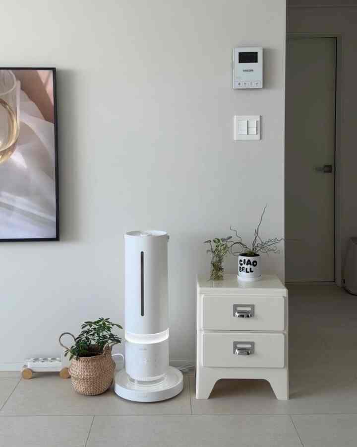 加湿器遊牧民に一筋光になってくれたケリーフ加熱複合加湿器✨

一週間ほど使ってみると本当にメリットだけ集めておいた加湿器ですよ！

すぐに出産を待って加湿器を本当にたくさん探してみました。
加熱式は危険そうで、気化式は掃除が複雑で、超音波は衛生が心配になりました。

＃コンスープ記録集#ウォームトンインテリア #ベスティ壁紙 #旧正月 #冬必需品 