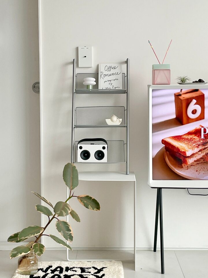 short form carousel card thumbnail