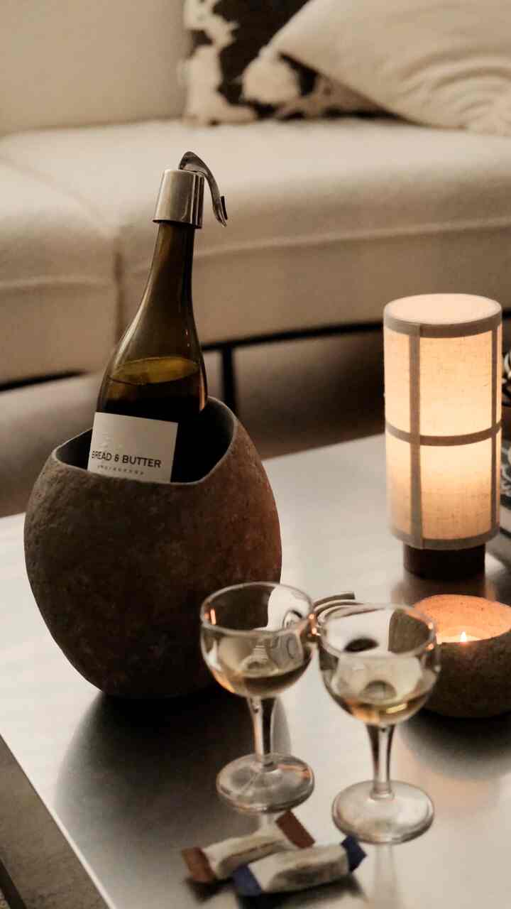 * この投稿はノルディックネストの協賛を受けて作成されました。

感じのあるクリスマスを過ごしたい
今回はノルディックネストでこのように注文してみました:)

HOUSE DOCTOR ガントトップスター Ø28cm
MUUBSバレーワインクーラー
HKLIVINGレトロセラミックウォッチ17.5 cm
101 COPENHAGEN Baburu ボウル Ø20 cm

華やかさよりも雰囲気を作ってくれるアイテムで選んでみました:)
自分だけの一風変わったクリスマスを過ごしたい方は、
ノルディックネストを見てください🎄

merry chirstmas ！ ✨

#ノルディックネスト #NordicNest #ハウスドクター #HOUSEDOCTOR
#ムーブス #MUUBS #エイケイライビング #HKLIVING
#101コペンハーゲン #101Copenhagen #ホームスタイリング #クリスマスデコ
#クリスマスインテリア #ホームカフェインテリア #リビングインテリア
＃家の装飾＃新築インテリア＃ホワイトインテリア＃リビングポスター