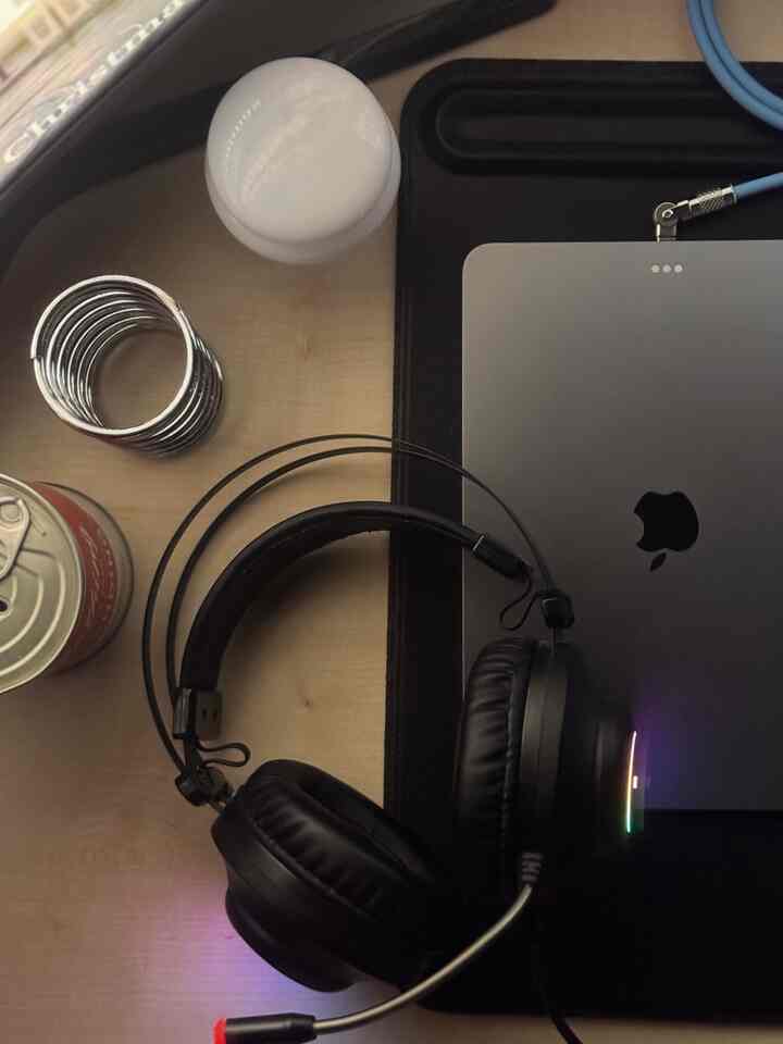 #きれいなテム最高です #コンスープ記録集

＃iPad＃iPad Air 4＃プロダクトピアル＃充電ケーブル＃充電ケーブル推奨#デスカおすすめ #デスク飾り #デスクテリア #デスク小物 #デスク飾り #デスク整理 #デスクテリア小物 #マンゴー