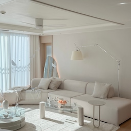 드디어 제대로 올려보는
우리집 #new 소파 🛋️