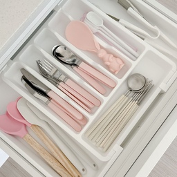 #콘수프기록집 #살림살이
주방 서랍을 열면 조리도구, 커트러리 등을 보관하는
수저 보관함이 나와요🩷
가로로 잡아당기면 쭉 펼쳐지면서
더 넓은 수납이 가능해 진답니다
서랍 크기에 맞춰 사용할 수 있어서 편리하더라고요 :)
화이트 색상이라 인테리어도 해치지 않고 깔끔🤍
커트러리 보관함이 필요하시다면 추천해요!
#길이조절정리함 #수저보관 #수저보관함 #커트러리정리 #커트러리수납 #커트러리정리함 #조리도구정리 #조리도구수납 #주방서랍정리 #주방서랍
