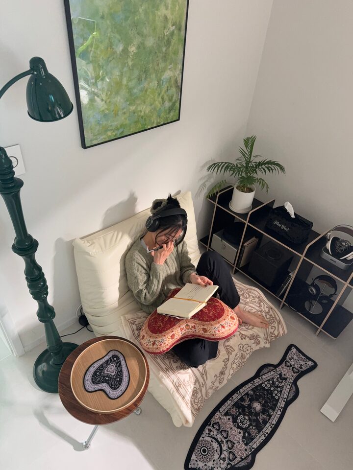 short form carousel card thumbnail