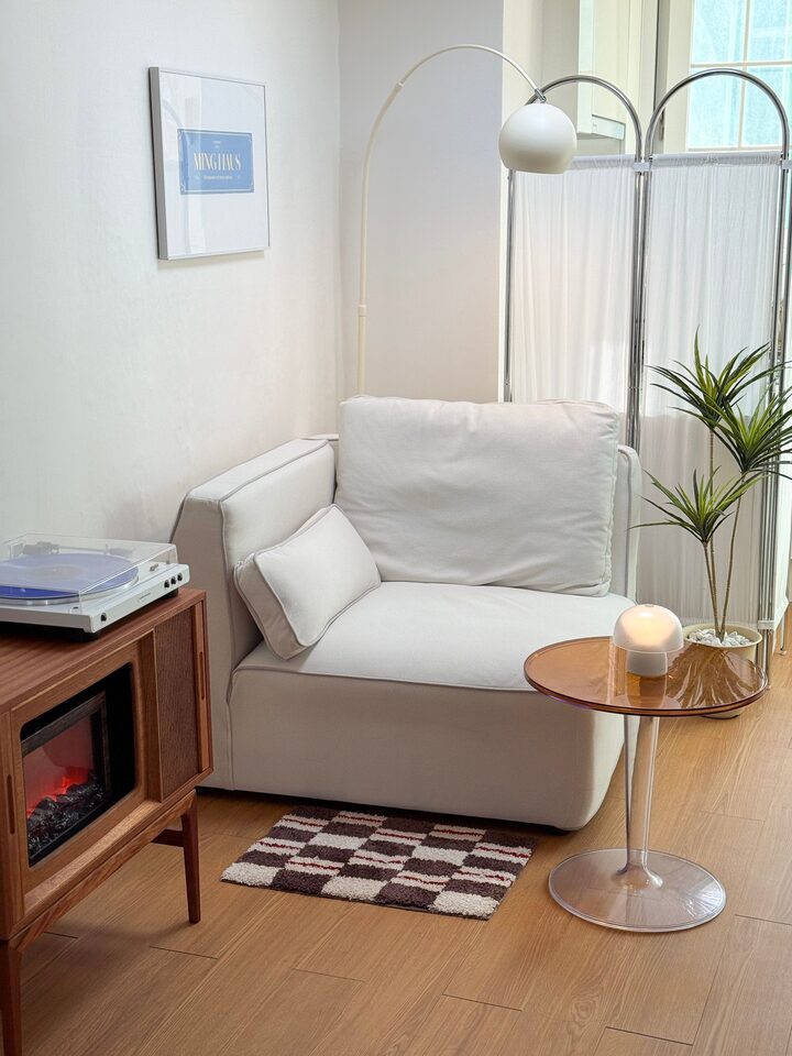 short form carousel card thumbnail