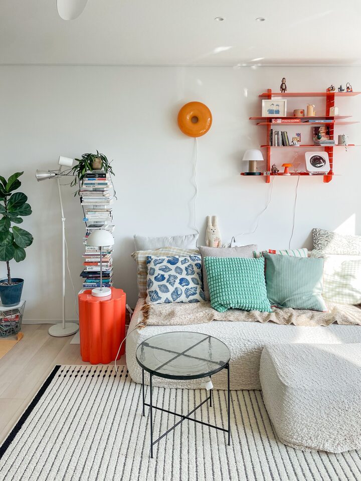 short form carousel card thumbnail