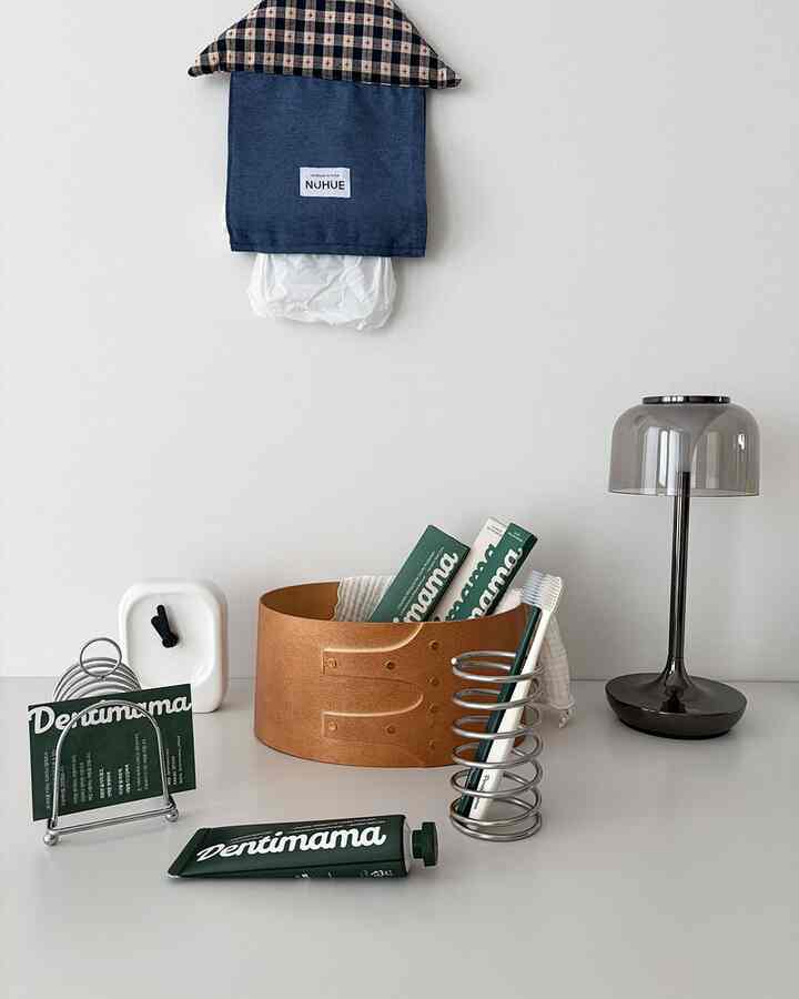 #콘수프기록집 #오늘의우리집 #제품제공

歯科医の母親が家族全員の口腔健康のために作った
歯ブラシ歯磨き粉はどうですか？
一日の始まりと終わりを一緒にする羊飼いの時間、
最近はもう少し慎重に選ばれましたよ🪥
