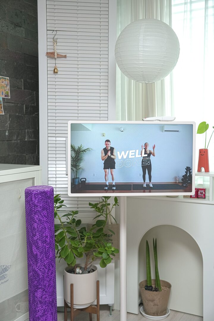 short form carousel card thumbnail