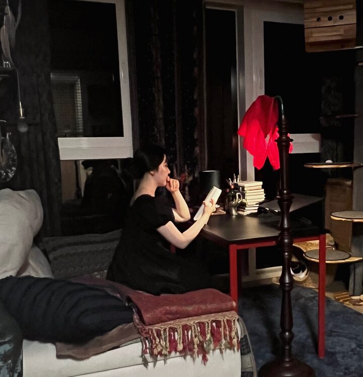 short form carousel card thumbnail