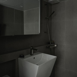 Bathroom;
욕실은 집 안에서 가장 작은 공간 중 하나이지만,
하루를 시작하고 마무리하는 시간이 머무는 공간이기도 합니다.
전체적으로 그레이 톤을 중심으로 구성해
차분하고 정돈된 분위기를 만드는 데 집중했습니다.
욕실은 물건이 쉽게 늘어나고 생활감이 드러나는 공간이기 때문에
필요한 것만 남기고 최대한 간결하게 유지하려고 합니다.
화려한 장식보다는 관리가 편한 소재와
오랫동안 사용해도 질리지 않는 디자인을 선택하는 편입니다.