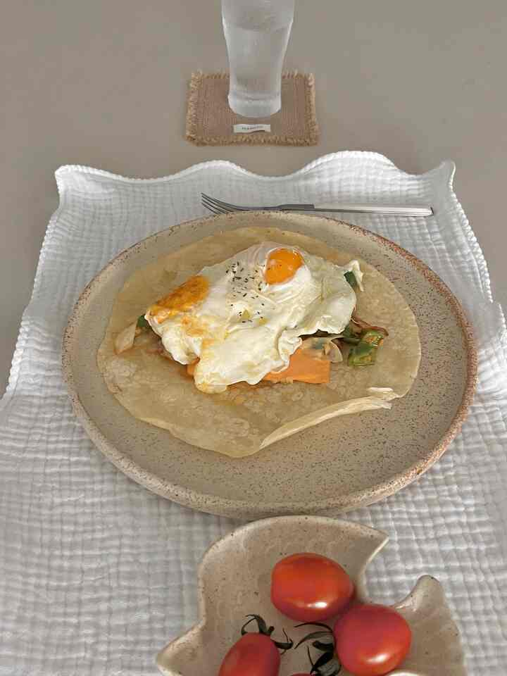 崔愛ファブリックキッチンクロスだけなぜ使いましたか
一枚で食べ物プレーティングがきれいに見えます。

余裕のある人がたくさんいました。
私もなぜかそうです。

ホワイトラミットして見えること
ジャグルジャングル自然な素材感が生かしてくれます

ここに置くと、カップの材料もティーをよくしません。
しわを気にせずに書くのがいいと思います。


＃コンスープ記録集＃ベストファブリック
#gbh #ホワイトキッチンクロス #キッチンクロスおすすめ #キッチンクロス #キッチンクロス #ハシュタ #チコースター #コースター #コースタースタンド #ニコート #サークルプレート #新皿＃レイヴンチェア＃ブラックチェア＃ブラッククッションダイニングテーブルチェア
