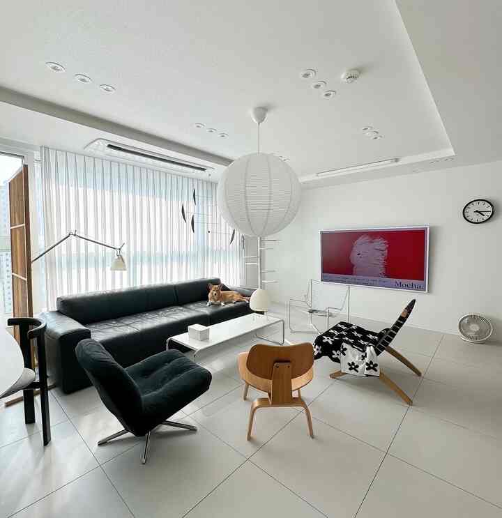 🇰🇷 3LDK｜リビングはまるでホテルのラウンジ、模様替えで変化を楽しむ家