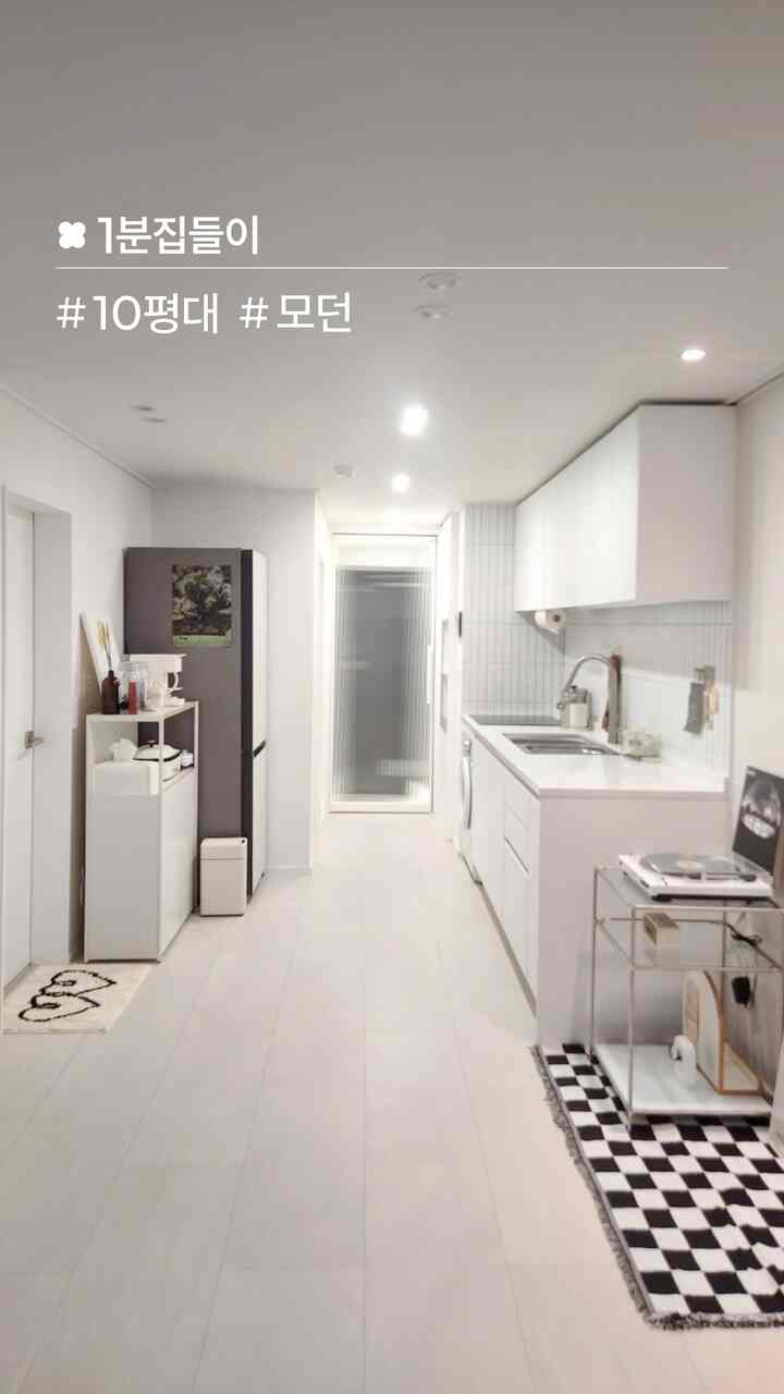 構築17坪アパートリモデリング4年目、率直な長所と短所の記録が気になるなら？👀
☝️私のプロフィールをチェックしてください！
  #리모델링하우스