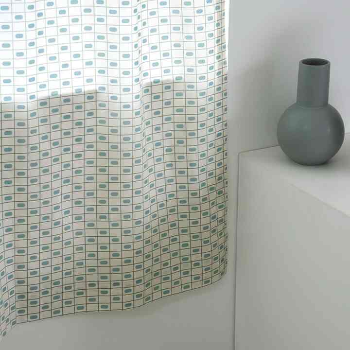 French tile カーテン 100x180cm