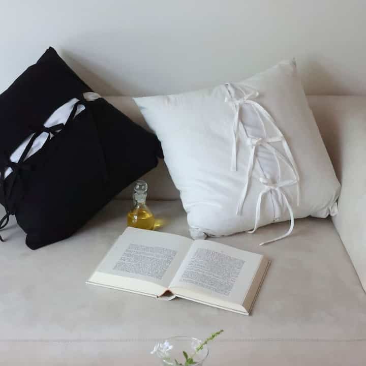 TYCHE クッションカバー［2色］