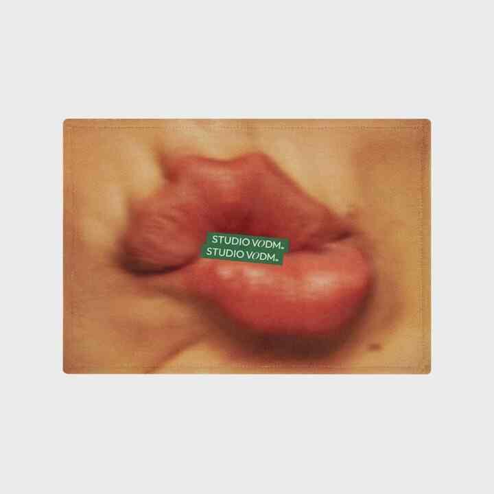 Pout Face ミニ ラグ バスマット