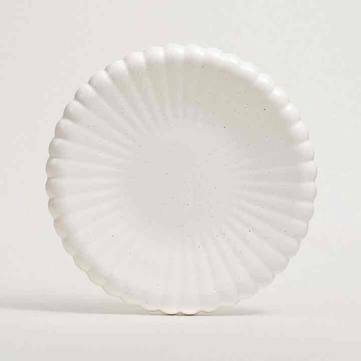 Blooming Circle Plate