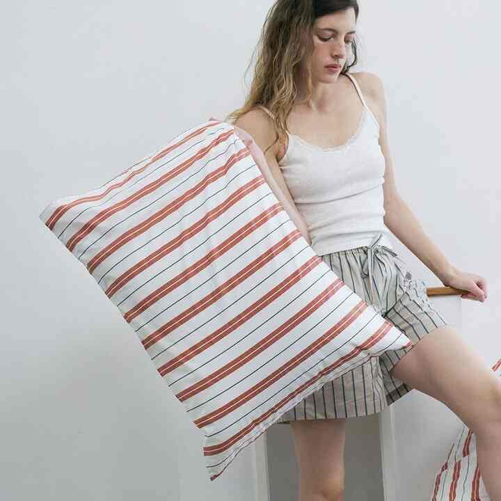 TRAVEL EDITION 枕カバー Morning Praque 50x70cm