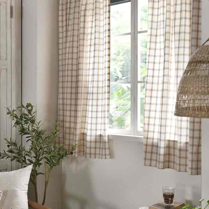 COZY 小窓用カーテン［2色］