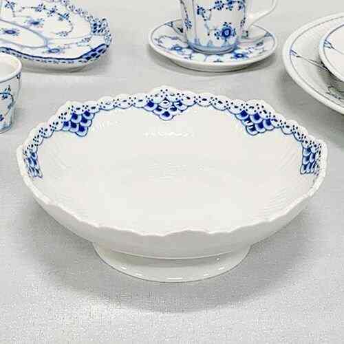 プリンセス ケーキディッシュ 足つき