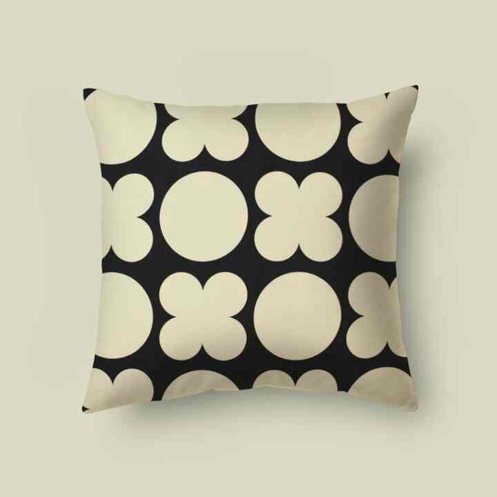 FULL OF LUCK クッションカバー