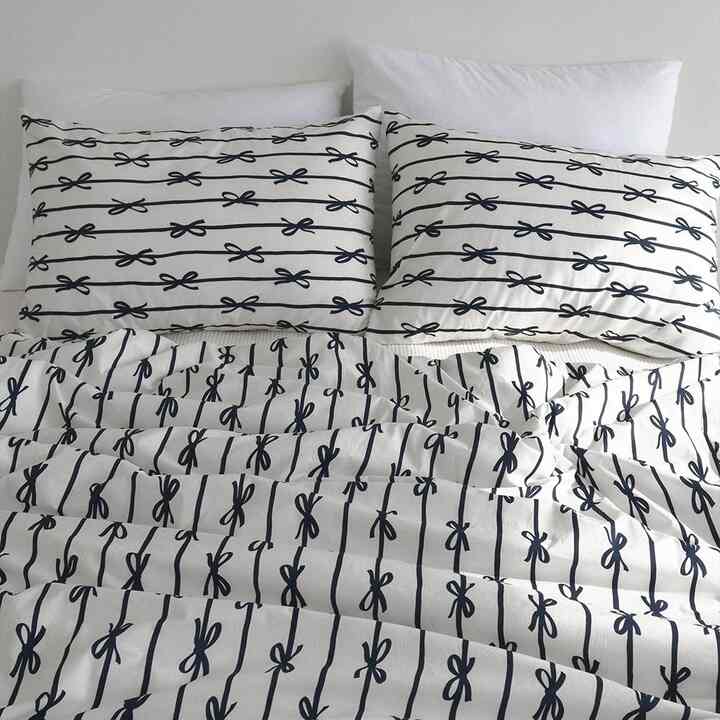 シグネチャー リボン 掛け布団 ブラック［3サイズ］