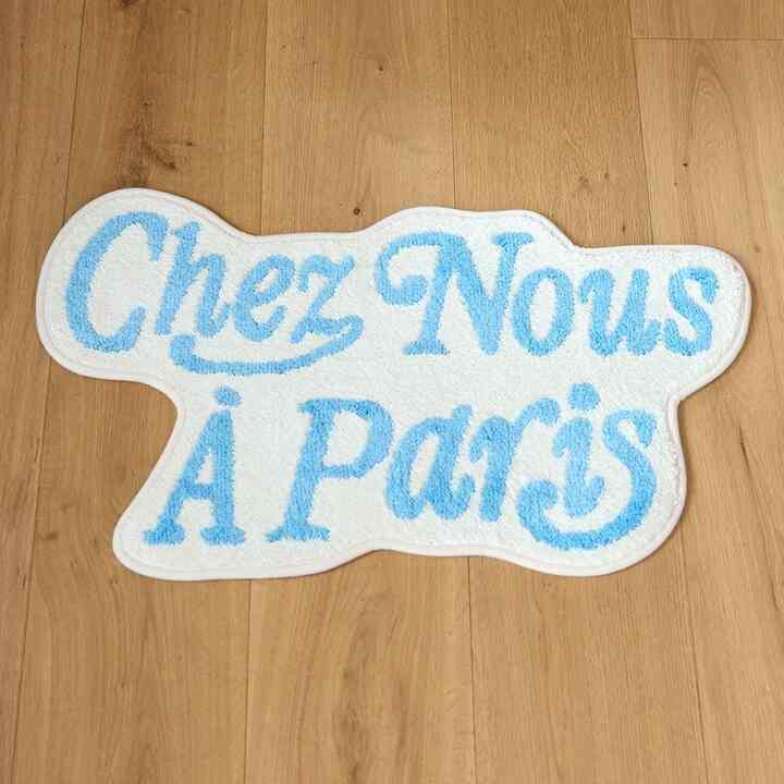 シグネチャー ロゴ マット スカイ