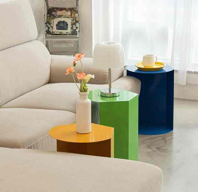 サイドテーブル［3色］