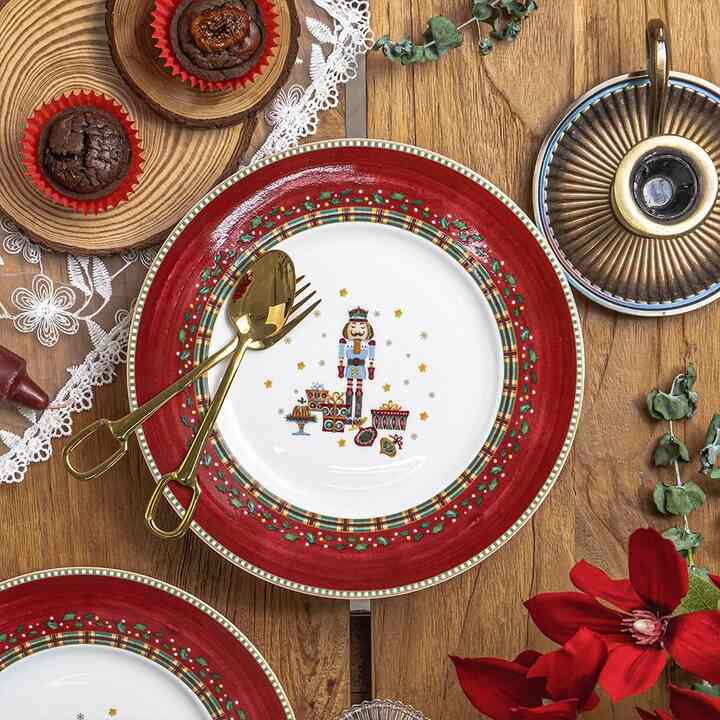 PROUNA クリスマス Nutcracker 円形 プレート 22cm