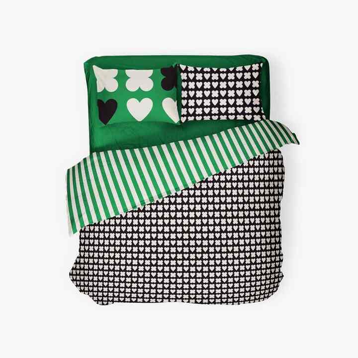 LUCKY HEARTY BLACKBERRY 布団カバー［3サイズ］