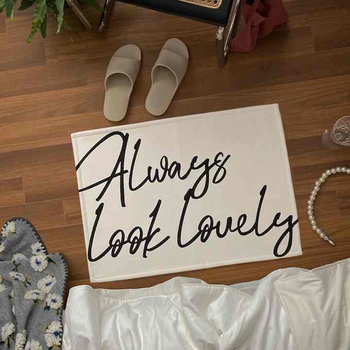 Look Lovely ラグ［2種］