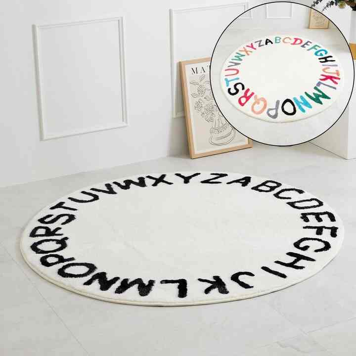 アルファベット 円形 ラグ［2色・3サイズ］