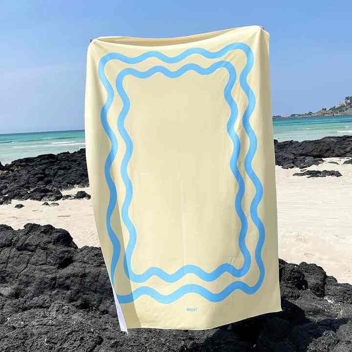 ウェーブ ビーチタオル［2色］