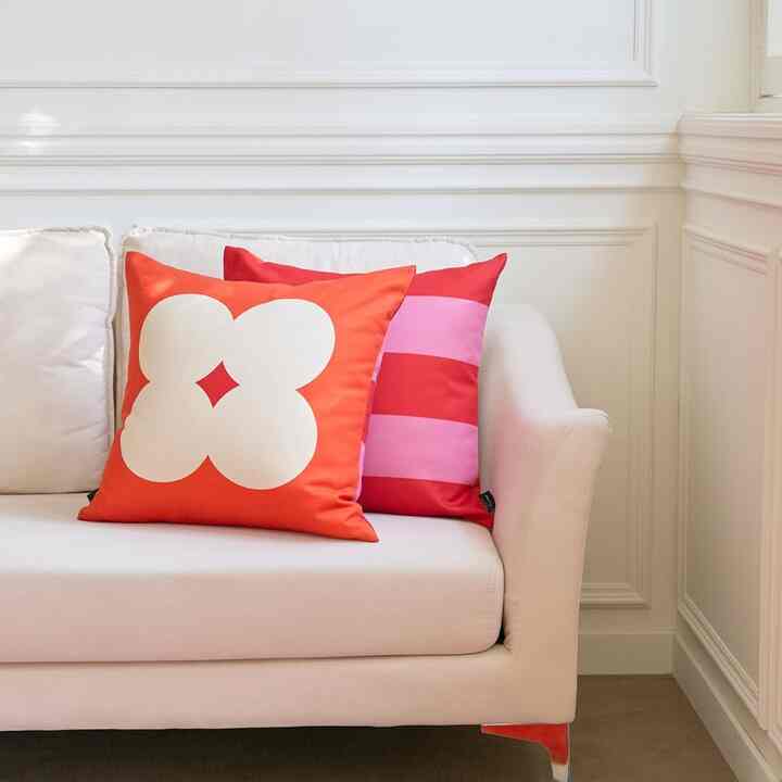 LIKE A PARTY クッションカバー 50x50