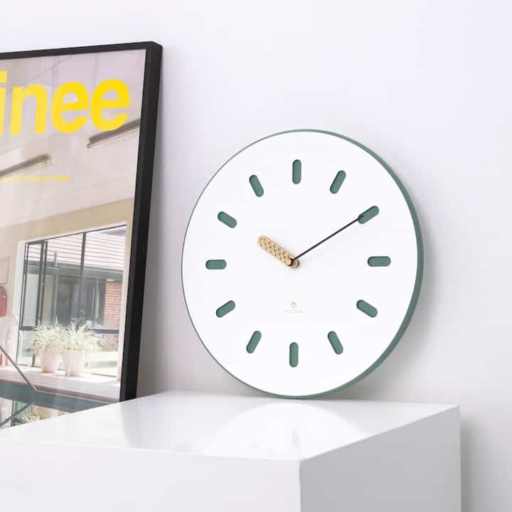 フルーツ 静音 壁がけ時計［3色］