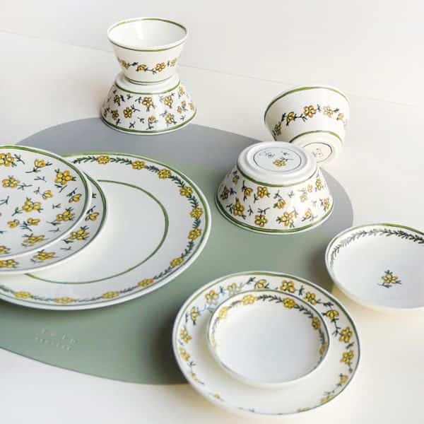 ヘリテージ エディション デイジーチェイン 1人用食器セット