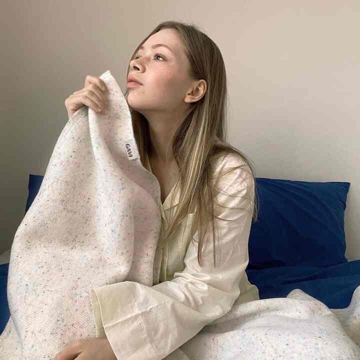 BIRTHDAY ニット ブランケット