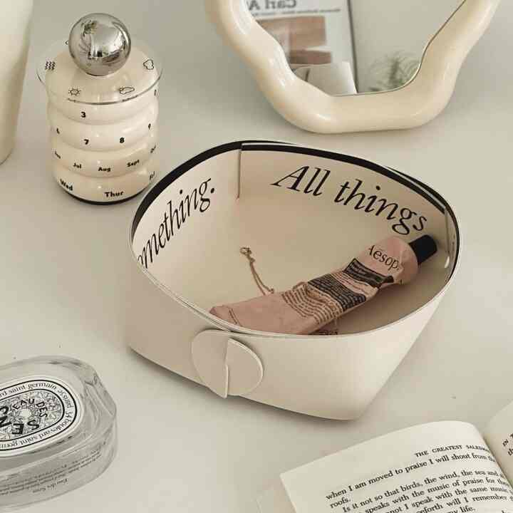 Vanilla Something アクセサリートレー