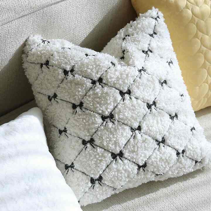 Ribbon Dumble クッションカバー［7サイズ］