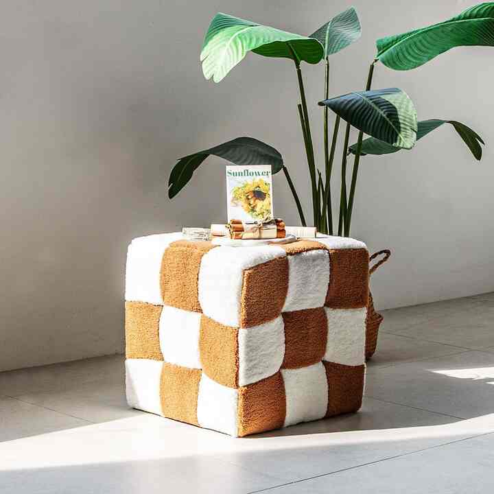 cube スツール［2色］