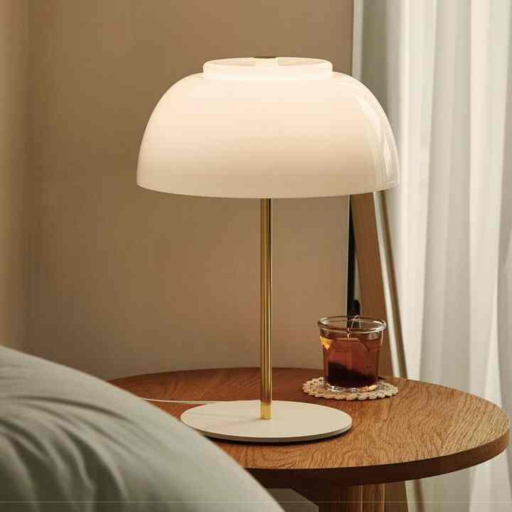 R テーブルライト［2種］