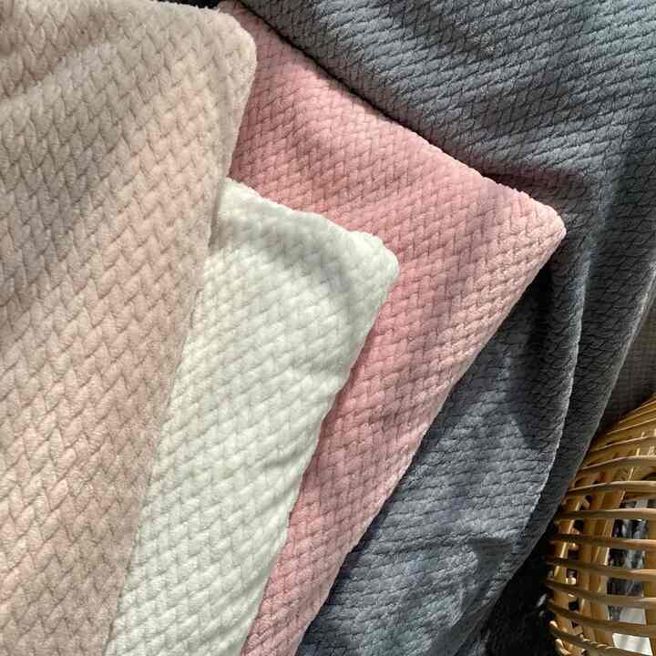 ヘリンボーン ブランケット［4色・3サイズ］