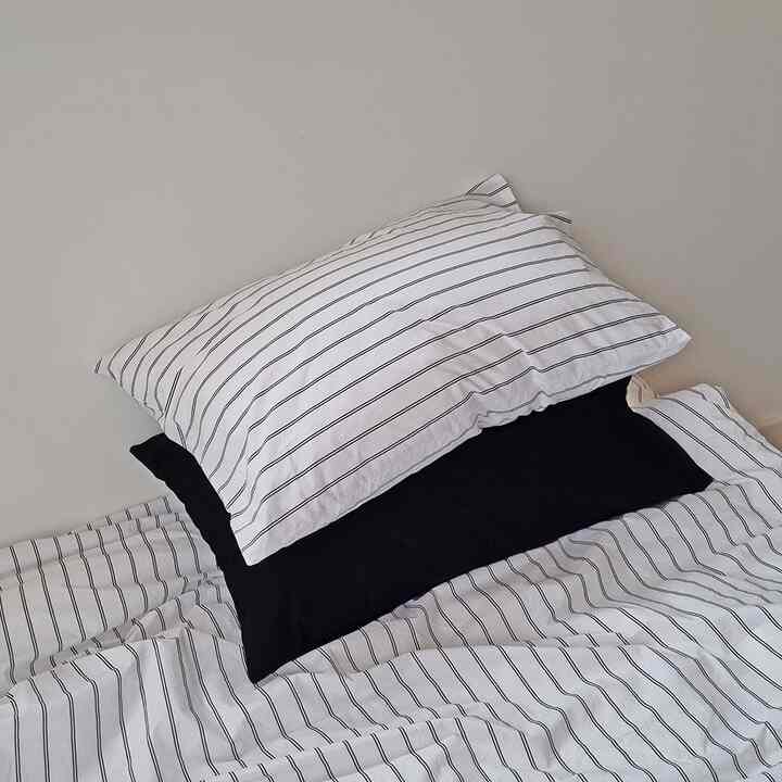 シンプルストライプ 枕カバー［2サイズ・2種］
